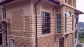 Облицованный камнем фасад Облицованный камнем фасад